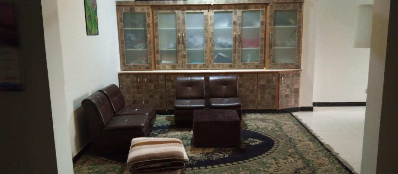 N N Guests Palace Islamabad Exterior foto